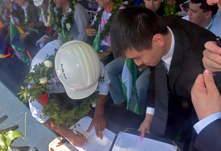 Firma del contrato ESM Y SINOSTEEL - RE 166